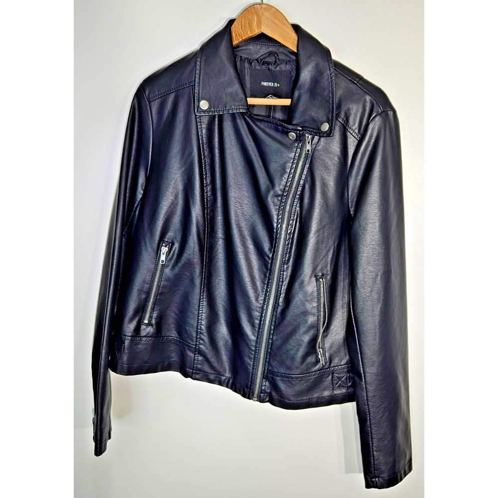 Forever 21+ Plus Size 0x Black Faux Leather Moto Biker Jacket Asymmetrical Zip
